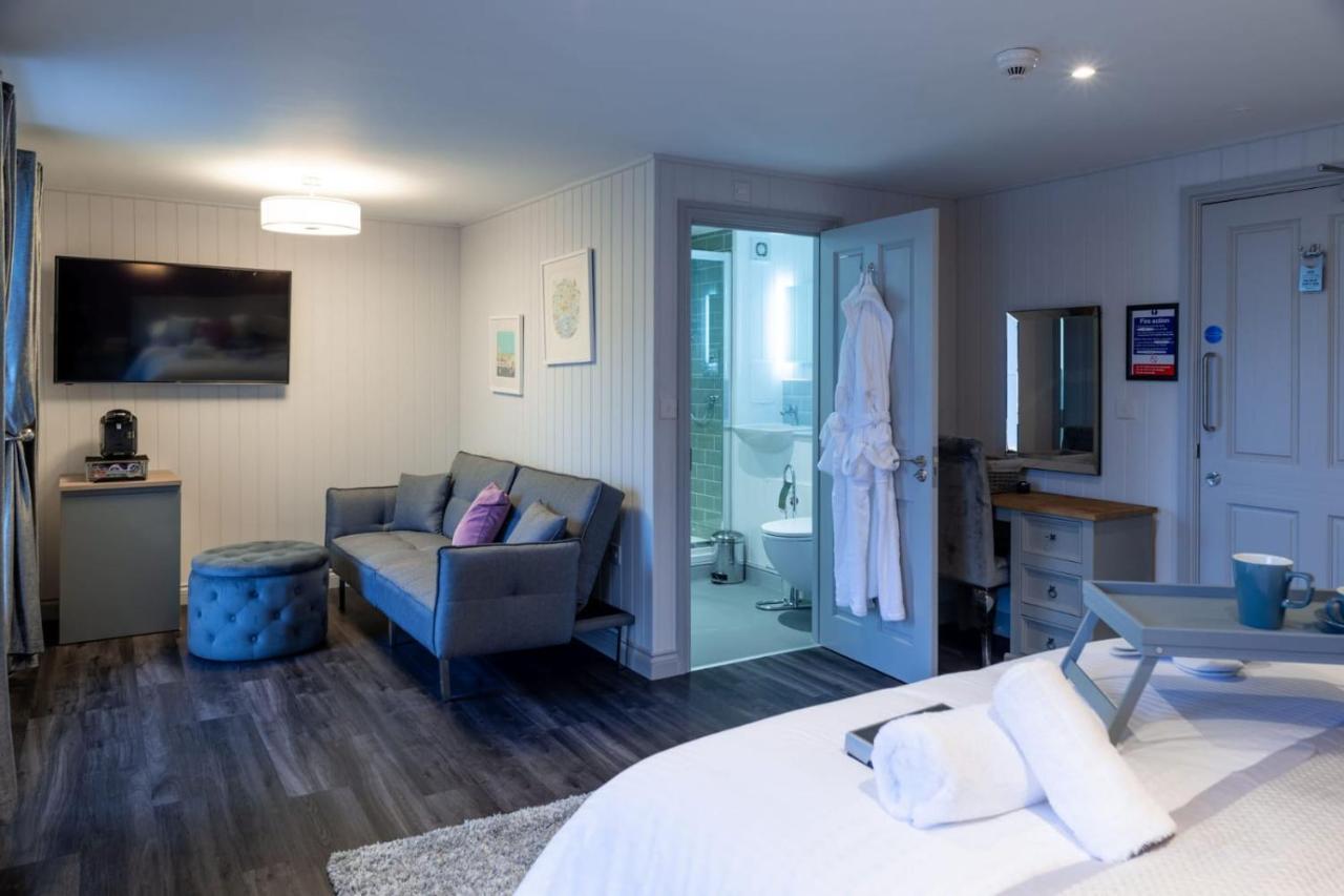 The Three Crowns B&B Plymouth Exteriér fotografie
