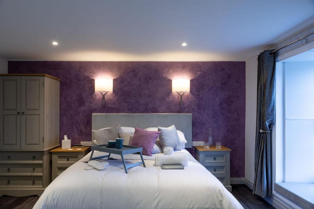 The Three Crowns B&B Plymouth Exteriér fotografie