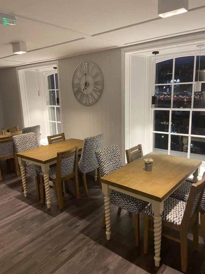 The Three Crowns B&B Plymouth Exteriér fotografie